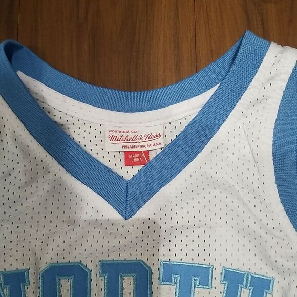 Vintage Michael Jordan North Carolina Tar Heels Alumni Authentic Jersey size L - Picture 3 of 7